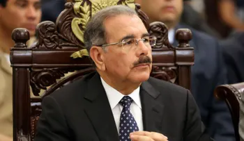  Presidente se solidariza con familiares de Ã"scar de la Renta
