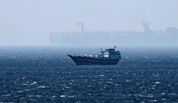 Trump anuncia cerco naval a Irán y cobro por protección marítima