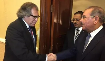 Luis Almagro publica una foto saludando a Danilo
