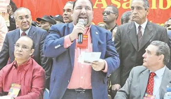 ¿Qué le conviene al PRSC, pactar con el PLD o con el PRM?