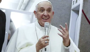 Tengo miedo de mí mismo porque me siento siempre débil, dice el Papa Francisco