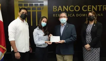 Voluntariado BCRD dona RD$300,000 a entidades benéficas, para atender casos de personas con situaciones de salud 
