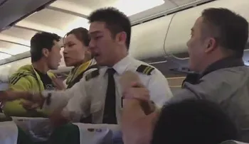 Aerolíneas chinas pondrán restricciones a "pasajeros incivilizados"