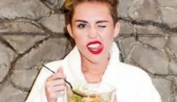La dieta de Miley Cyrus que habla todo el MUNDO 