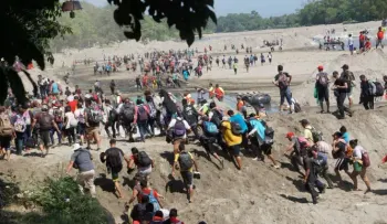 Costa Rica y Panamá con menor población interesada en emigrar; dominicanos superan intención de hacerlo 