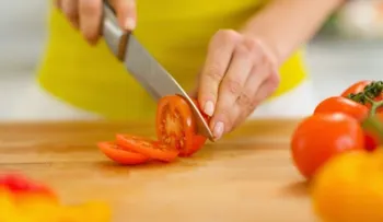 ¿Por qué es bueno comer tomate? Descúbrelo