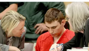 La madre del autor de la masacre de Florida pagó 50.000 dólares para adoptarlo