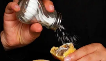 ¿Cómo evitar el exceso de sal en la dieta?