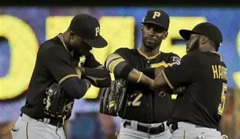 Bate de McCutchen impulsa triunfo de Piratas ante Miami 