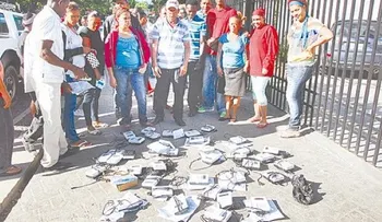 Clientes entregan sus medidores a Edenorte por alta facturación 