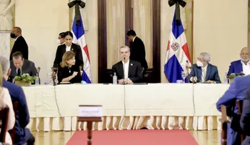 Presidente Abinader reafirma su compromiso con la educación para que RD logre su verdadero desarrollo 