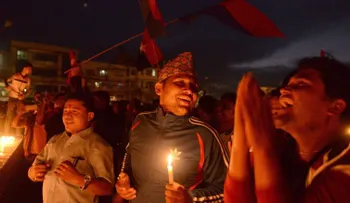 Tras más de medio siglo de lucha, Nepal promulga su nueva Constitución