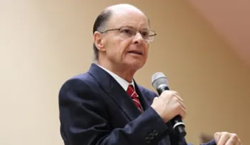 Se hace rico con el dolor ajeno: Fundador de iglesia "Pare de Sufrir" en lista de millonarios