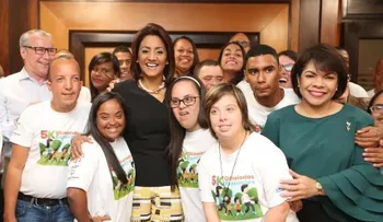 Cándida Montilla parte hacia Panamá; encabezará delegación en Olimpíadas Especiales 2017