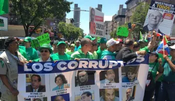 Foto de Hipólito en Marcha Verde provoca discordia en PRM de Nueva York