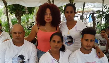 Cheddy García recibe ácidas críticas por ir vestida de esta forma a los nueve días de Emelin Peguero
