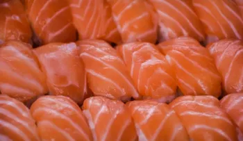 ¿Te gusta el sushi? Este parásito podría estar nadando en tu plato favorito