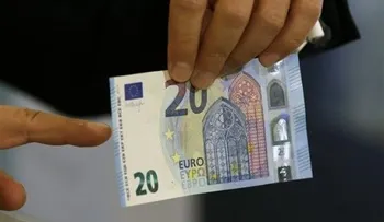 RD entre tres países que más remesas recibió desde España 