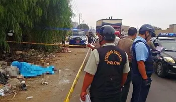 Hallan adolescente degollado en Santiago