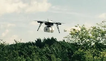 Este es el primer país que usa drones para distribuir vacunas