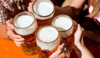 La cerveza podría ayudar a combatir el cáncer