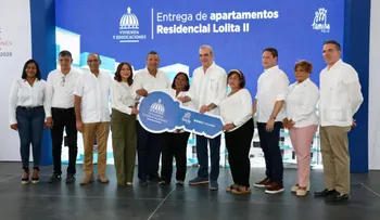Abinader entrega 140 apartamentos en Hato Nuevo en inauguración Residencial Lolita