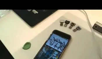 ¿Cómo â??hackearâ?? un iPhone con un trozo de plastilina? (Video)