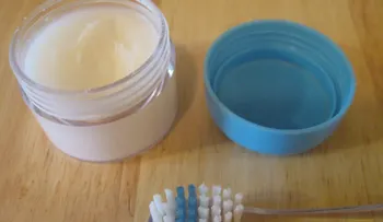 Prepara tu propia pasta blanqueadora y reparadora de caries