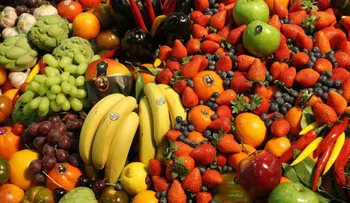 Comer 800 gramos de fruta y verdura al día reduce el riesgo de muerte prematura, según un estudio