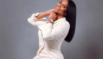 Dominicana Kenia F, Nominada a premios Viva La Mujer NY