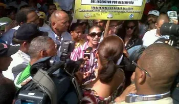 ADP protestará por exclusión maestros de alza salarial en presupuesto 2014