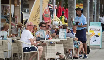 Las islas españolas que quieren vivir eternamente en horario de verano