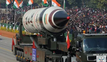 India prueba con éxito su más poderoso misil nuclear