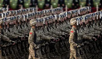China reducirá sus tropas en 300.000 soldados