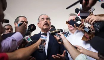 Piden investigación sobre fondos de campaña de presidente Medina en República Dominicana