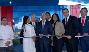 Presidente Danilo Medina entrega dos nuevos centros educativos en Santiago Rodríguez y Dajabón