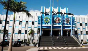 CDP denuncia PN viola decreto al apresar periodista y camarógrafo en toque de queda
