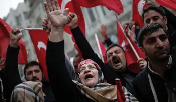 Turquía suspende "relaciones diplomáticas de alto nivel" con Holanda