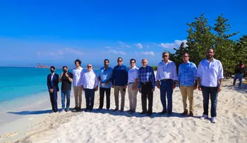 Delegación de Qatar conoce atractivos de inversión en Cabo Rojo, Pedernales