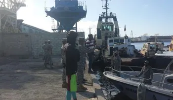 Armada continúa la búsqueda de náufragos