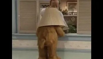 El actor que dio vida al extraterrestre Alf está en coma (VIDEO)