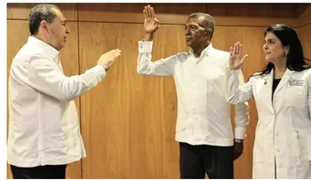 SNS juramenta nuevas autoridades Hospital José Joaquín Puello