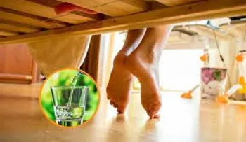 Las bondades de colocar un vaso con agua bajo la cama