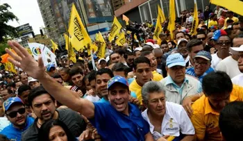 Oposición exige agilizar referendo contra Maduro