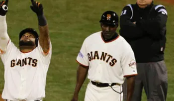 Con vómitos, Pablo Sandoval lleva Gigantes a empatar Serie Mundial