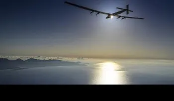 Un avión solar reanuda su viaja por el Mundo (VIDEO)