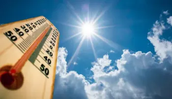 Calor y escasas lluvias dominarán el clima este viernes, según Indomet