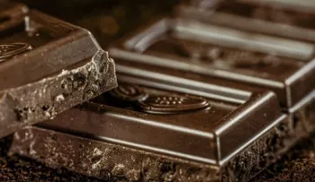 Crean un chocolate que ayuda a aliviar los dolores menstruales