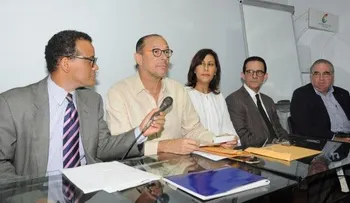 Soledad Álvarez y Miguel Ángel Cabrera ganan Premios Anuales de Literatura 2015