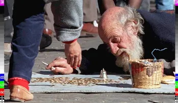 El limosnero que le reclama al hombre